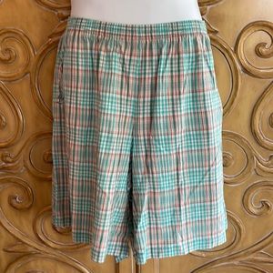 Napa Valley plaid seersucker shorts